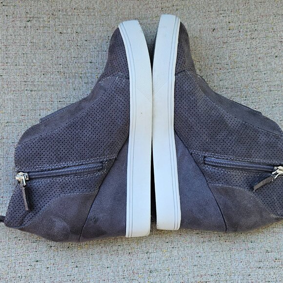 MIA Women Sneaker Wedge Shoes Ankle Booties Wedge Heels Gray Suede Side Zip - Picture 7 of 12